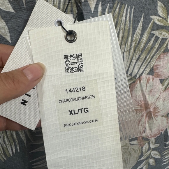 Projek Raw Hawaiian Shirt Mens Size XL Charcoal Floral Short Sleeve Linen Blend - Picture 2 of 9